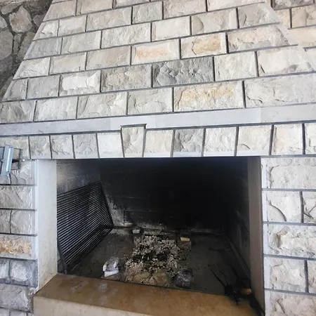 Miovic مولونات